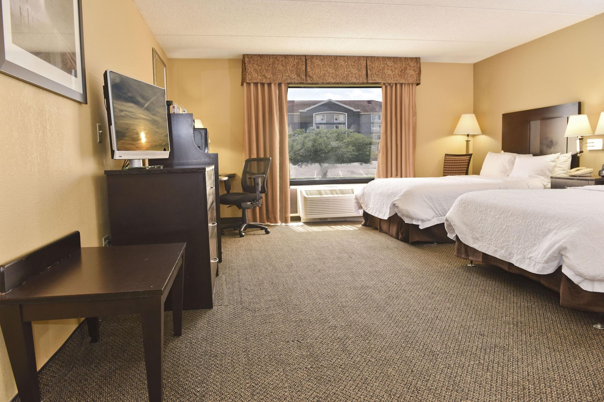 Hampton Inn & Suites Alexandria Luaran gambar