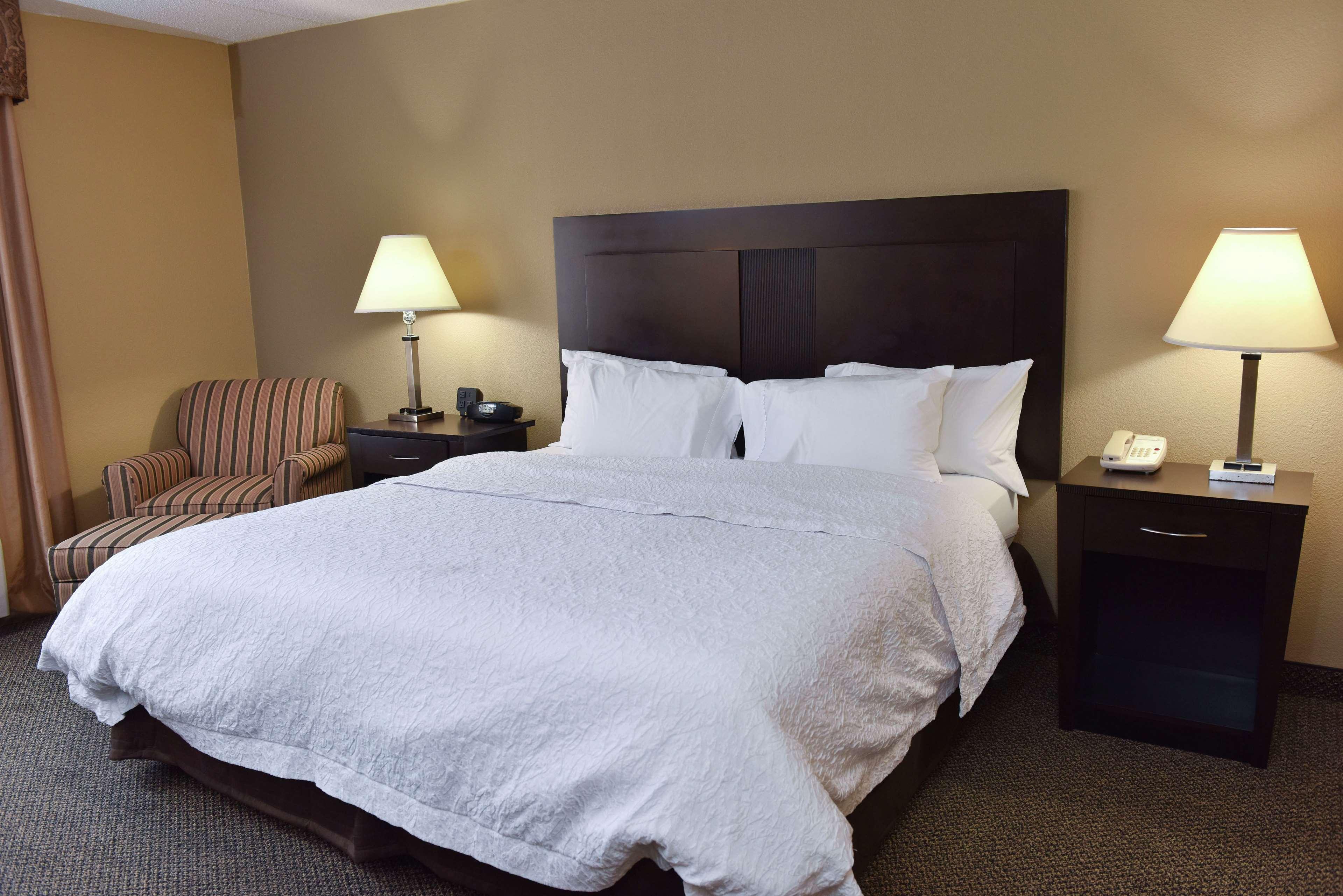 Hampton Inn & Suites Alexandria Luaran gambar