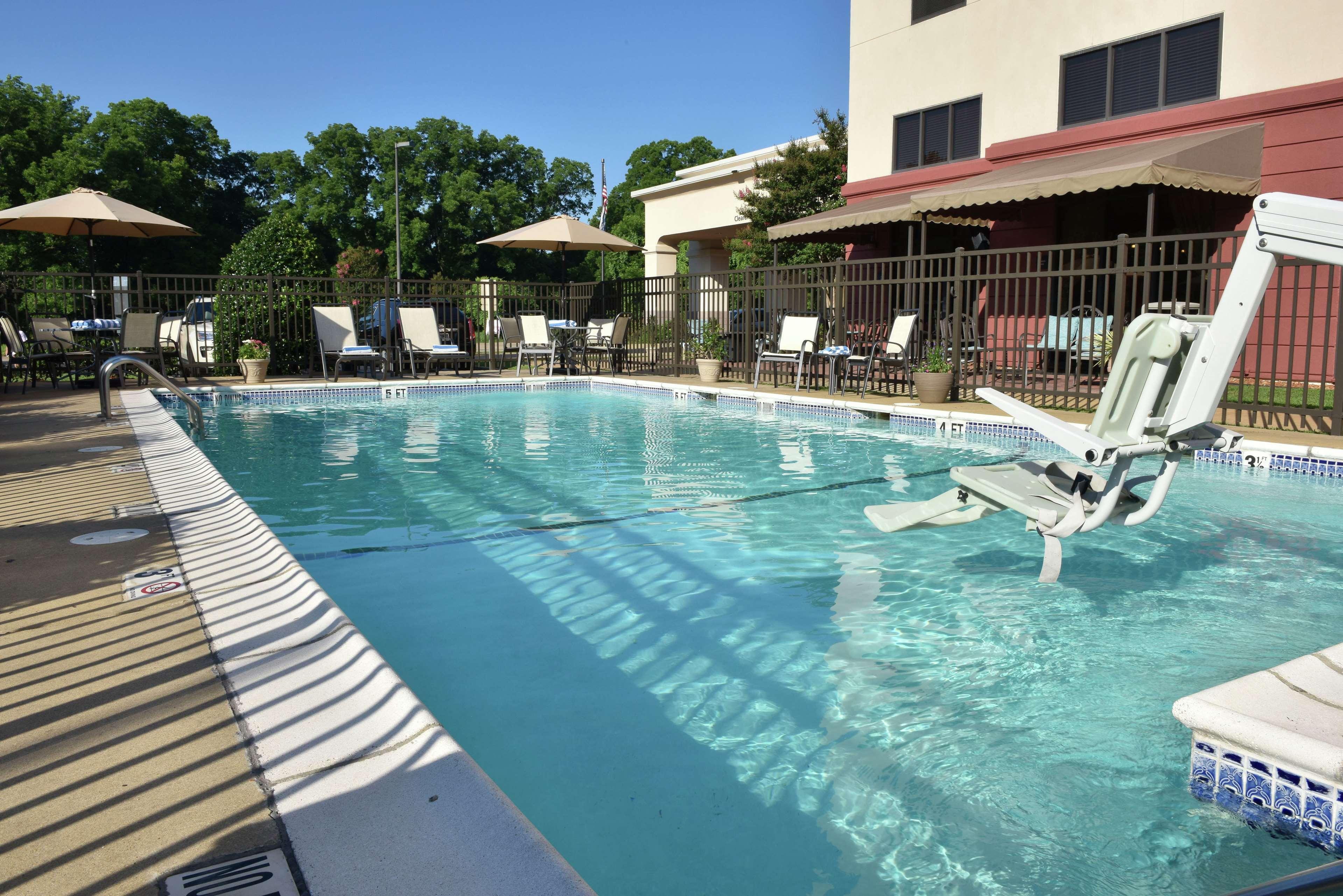 Hampton Inn & Suites Alexandria Luaran gambar
