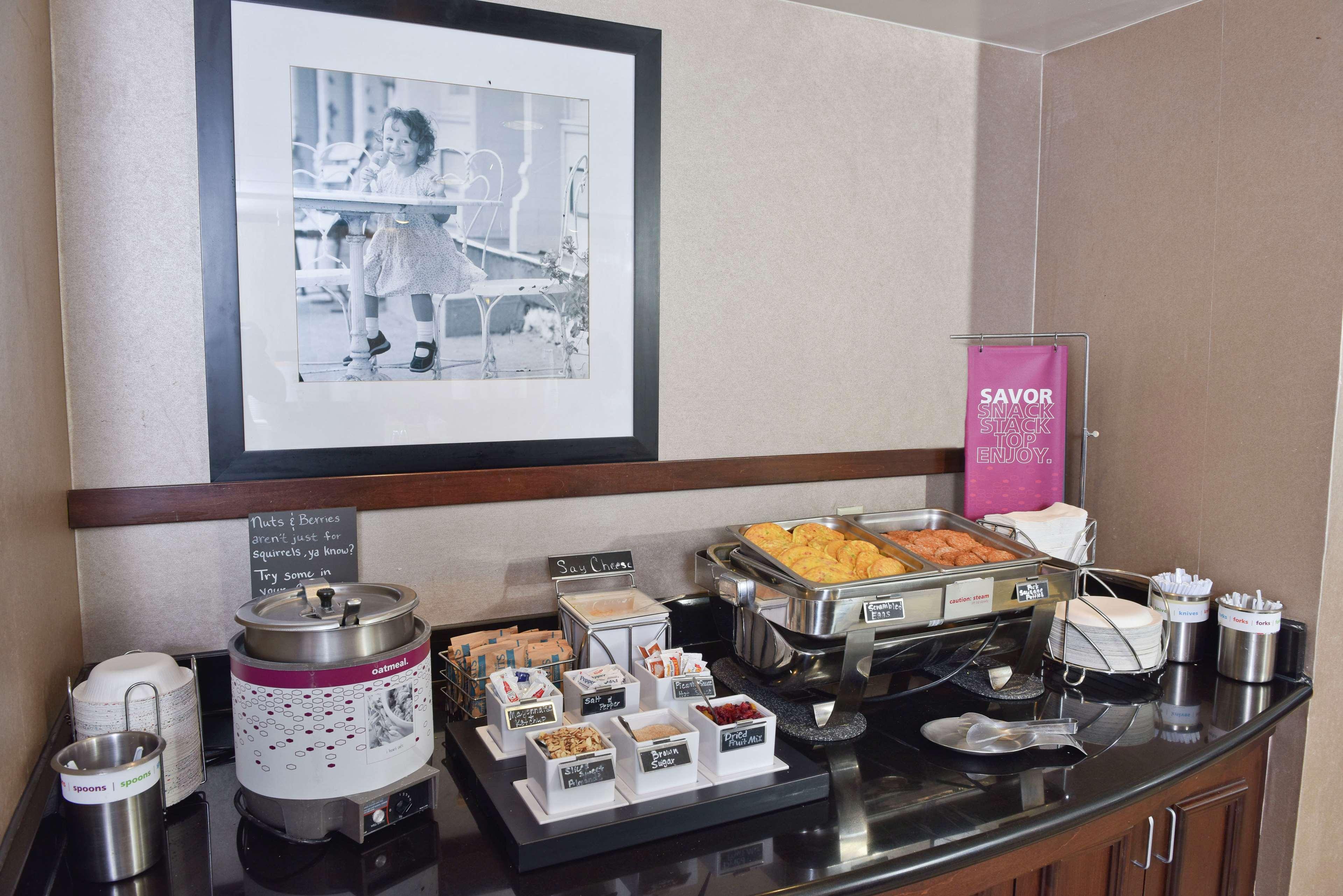 Hampton Inn & Suites Alexandria Luaran gambar