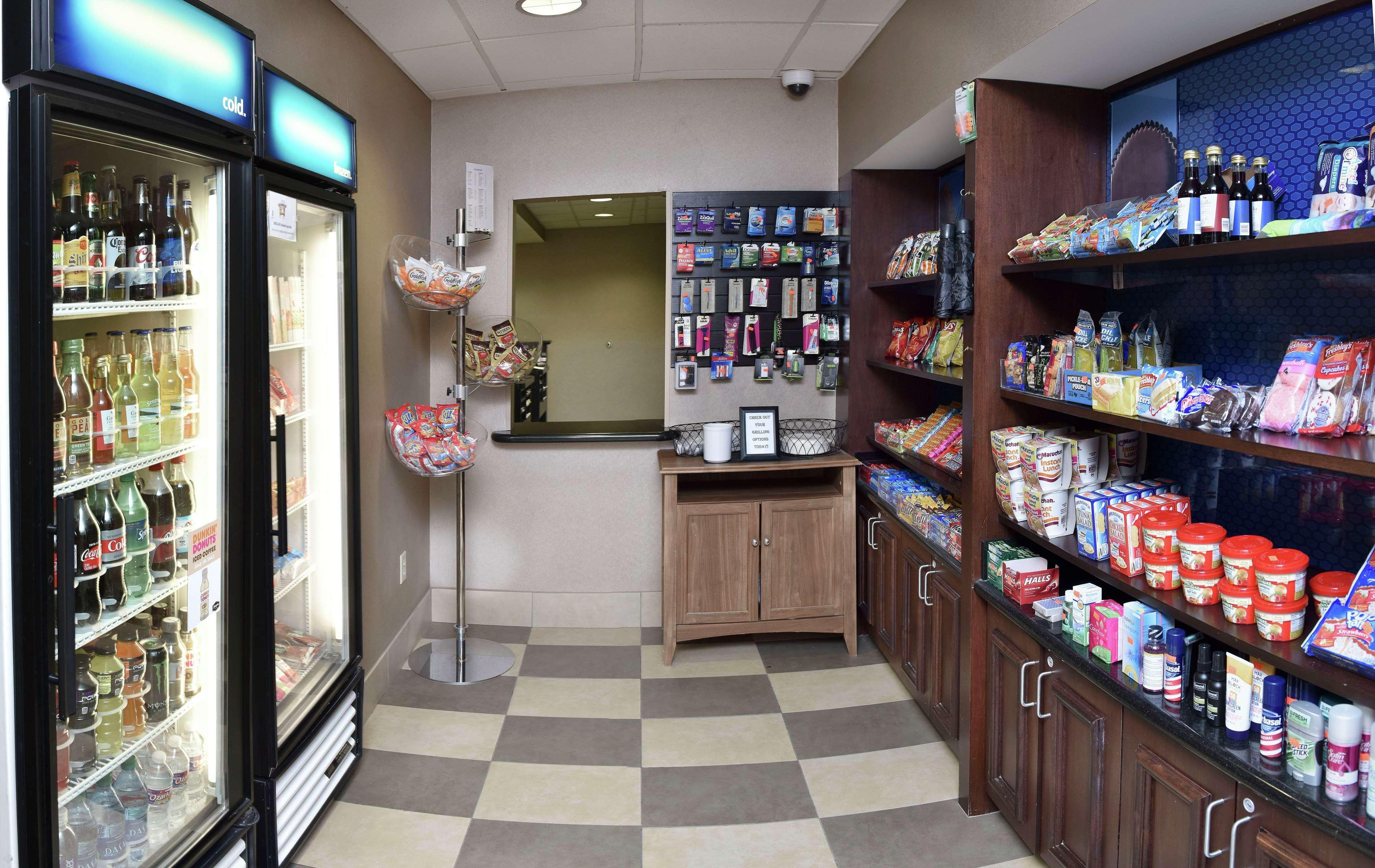 Hampton Inn & Suites Alexandria Luaran gambar