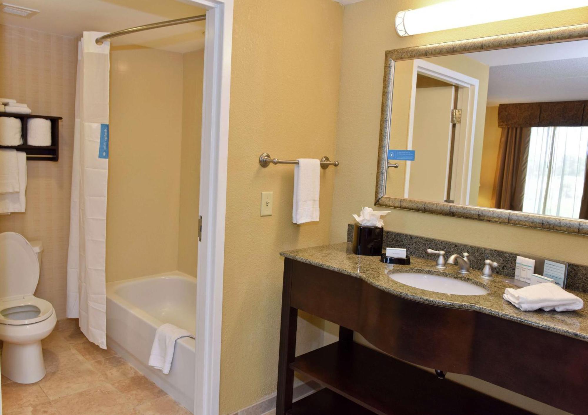 Hampton Inn & Suites Alexandria Luaran gambar