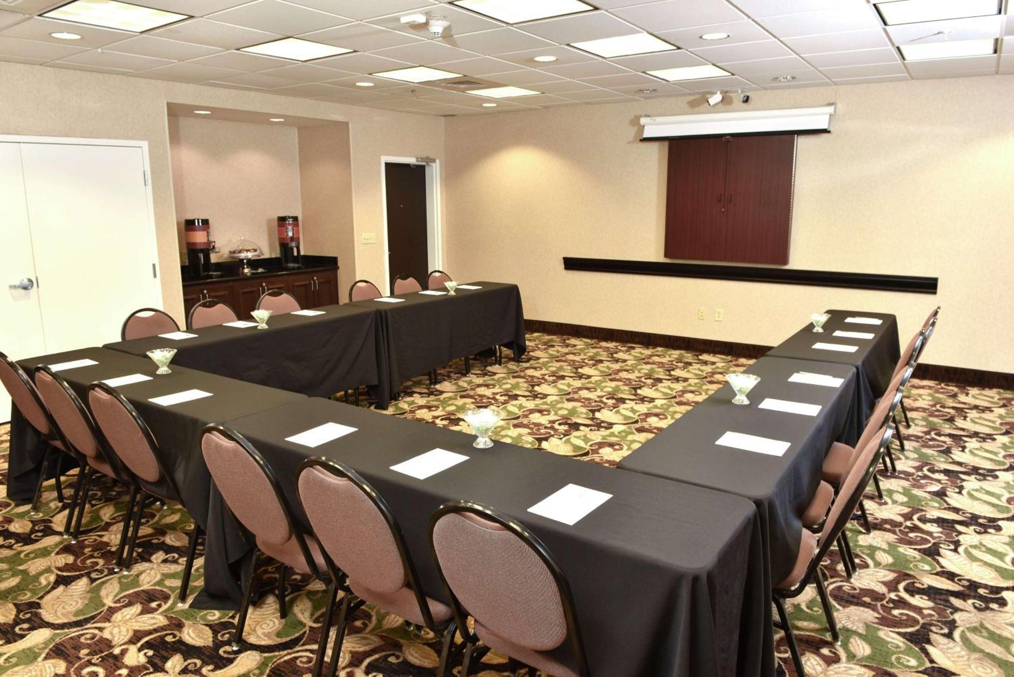 Hampton Inn & Suites Alexandria Luaran gambar