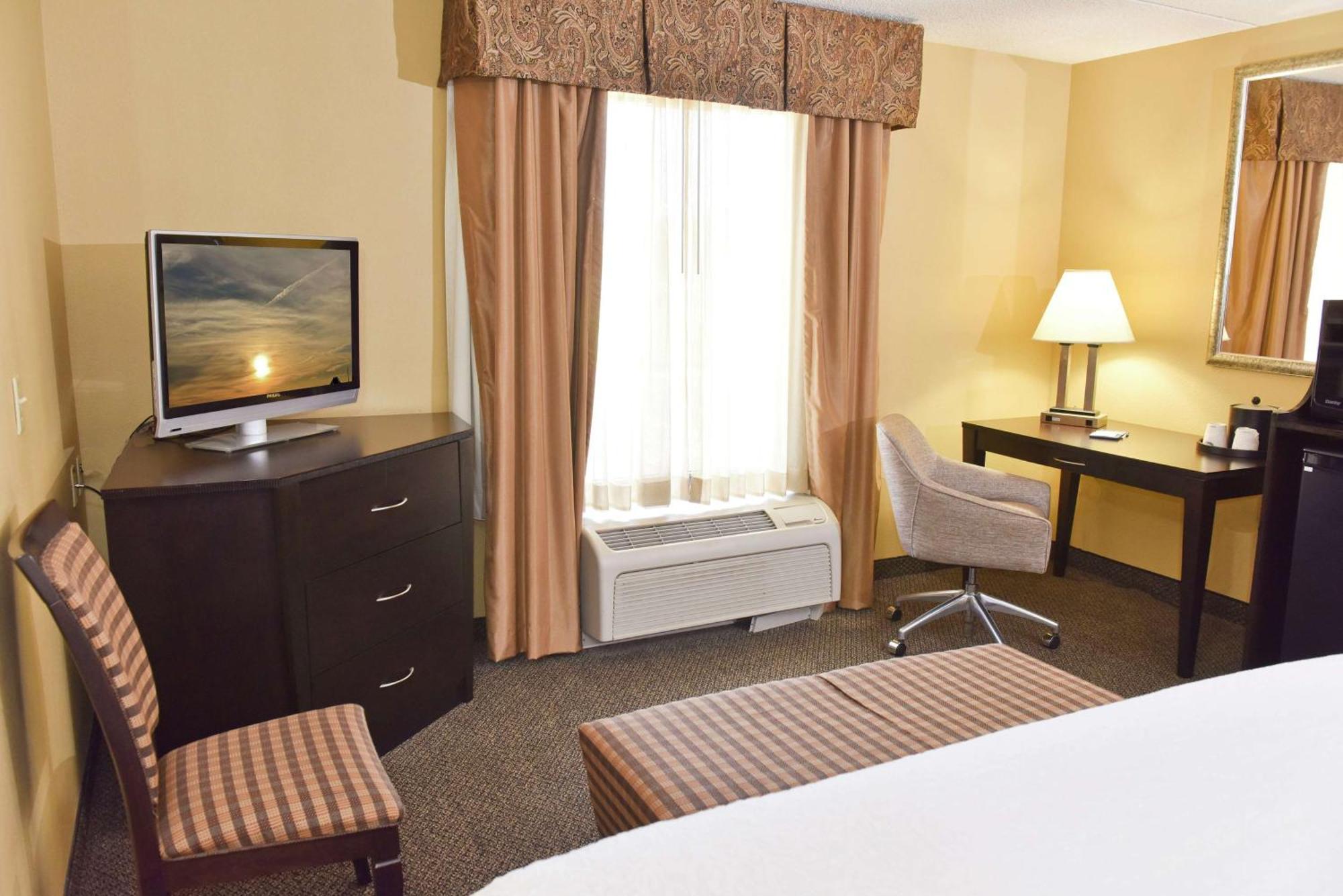 Hampton Inn & Suites Alexandria Luaran gambar